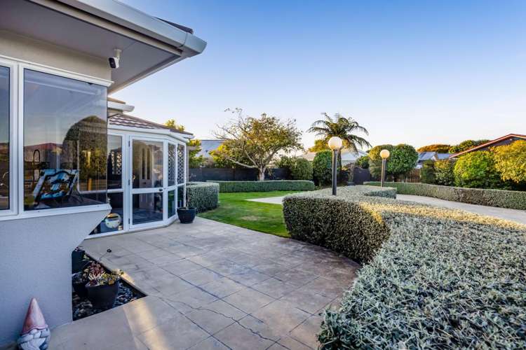 283 Glover Road Hawera_40