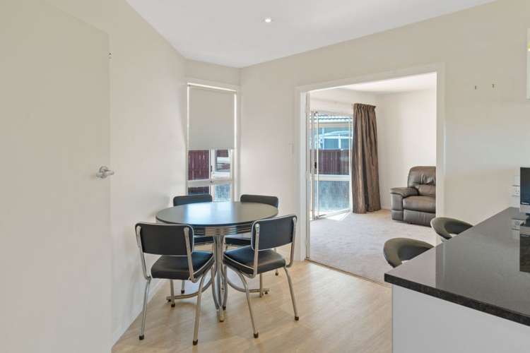 4 Cardinal Drive Hillmorton_9