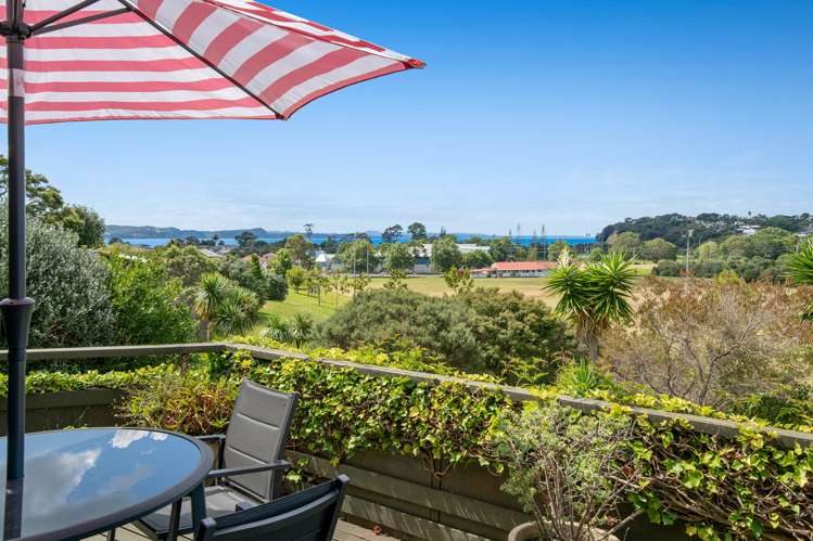 18 Rimu Road Stanmore Bay_3