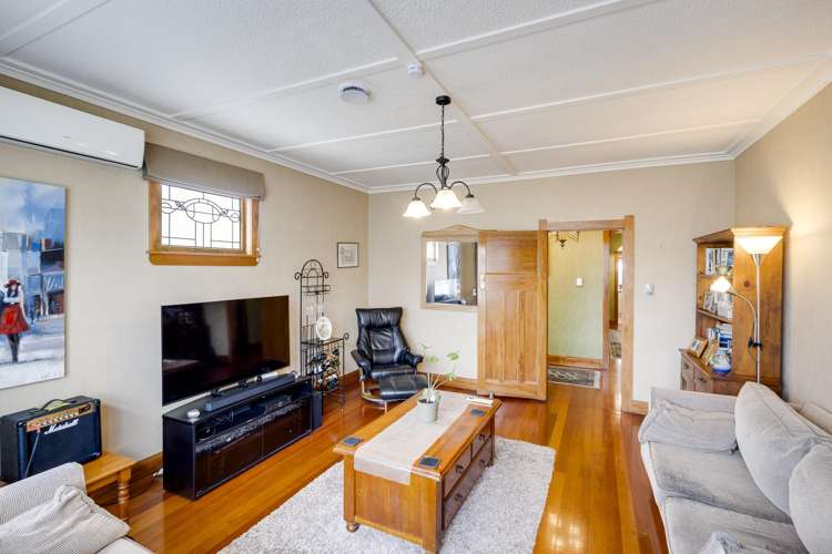 57 Nelson Crescent Napier South_11