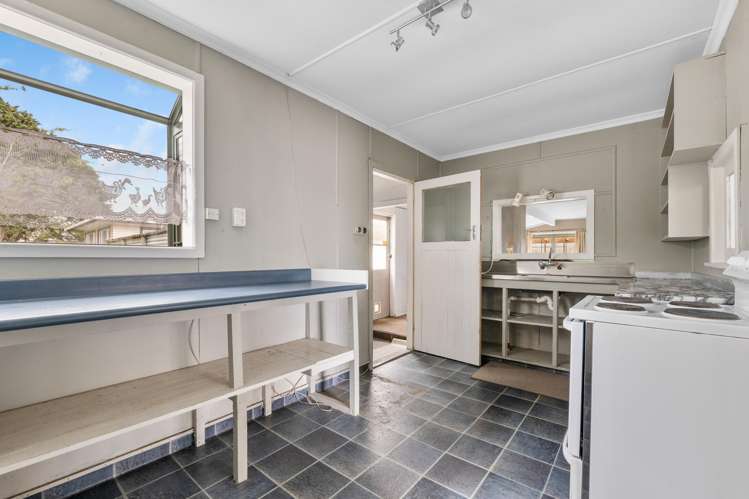 41 Hamlet Street Stratford_3