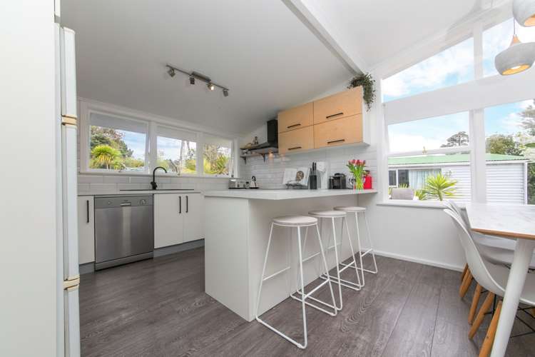 1 Paewai Road Glen Eden_7