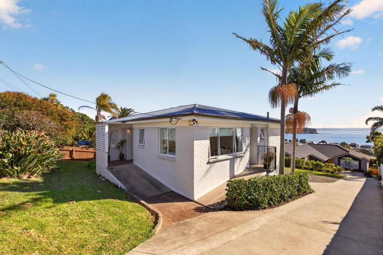 954 Whangaparaoa Road Manly_2