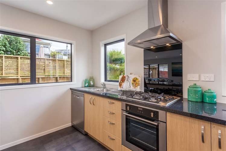 57a Hepburn Road Glendene_9