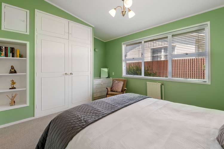 8 Carlton Street Glenholme_11