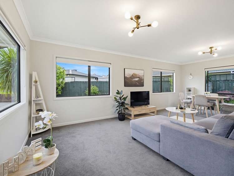 34 Dahlstrom Grove Kelvin Grove_6