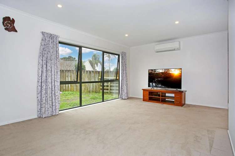 112A LONGFORD PARK DRIVE "LONGFORD PARK" Takanini_5