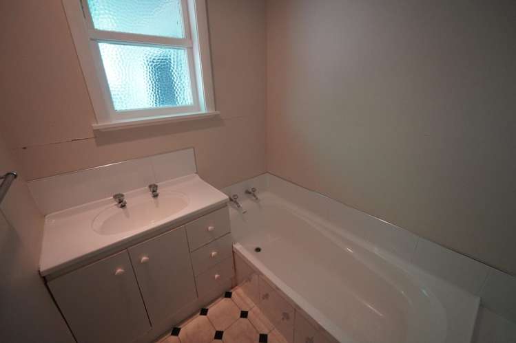  3 Leicester Street Terrace End_7