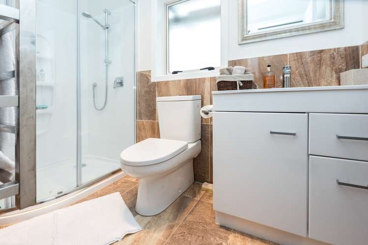 1 Cambridge Road Manurewa_10