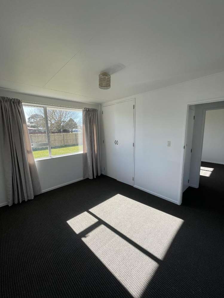 15 Livingstone Road 10480_8