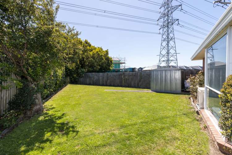 2/18 Dumfries Drive Hei Hei_20