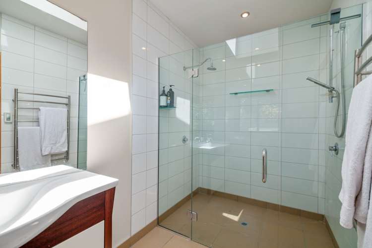 264 Lud Valley Road Hira_11