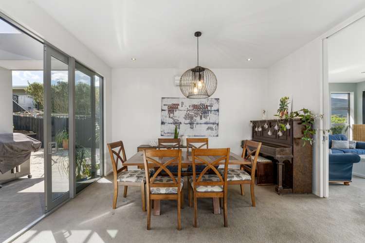 366 Princes Drive Britannia Heights_8