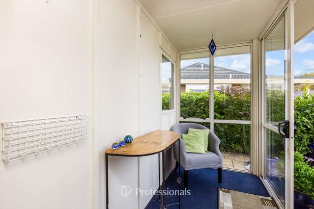 16/17 John Street Trentham_3
