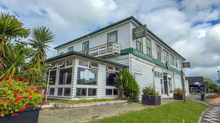 6-8 Main Road Tirau_3