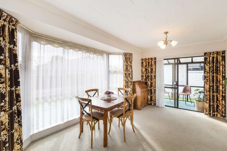 99 Warwick Street Feilding_3