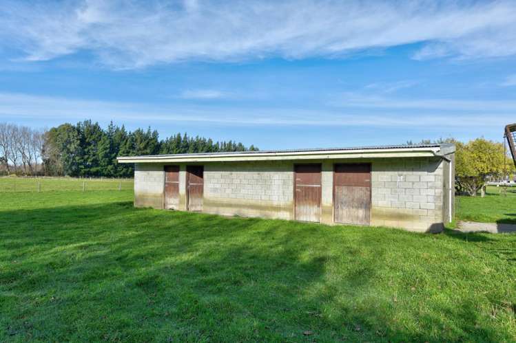 93 Seaward Road Edendale_18