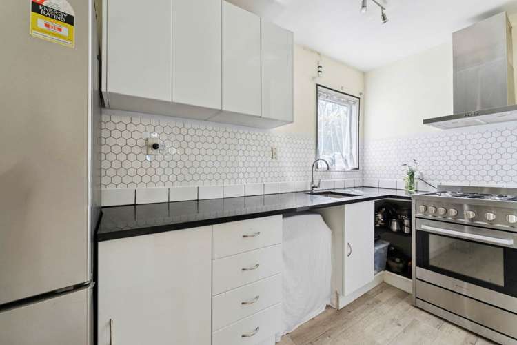 2/11 Owens Road Epsom_7