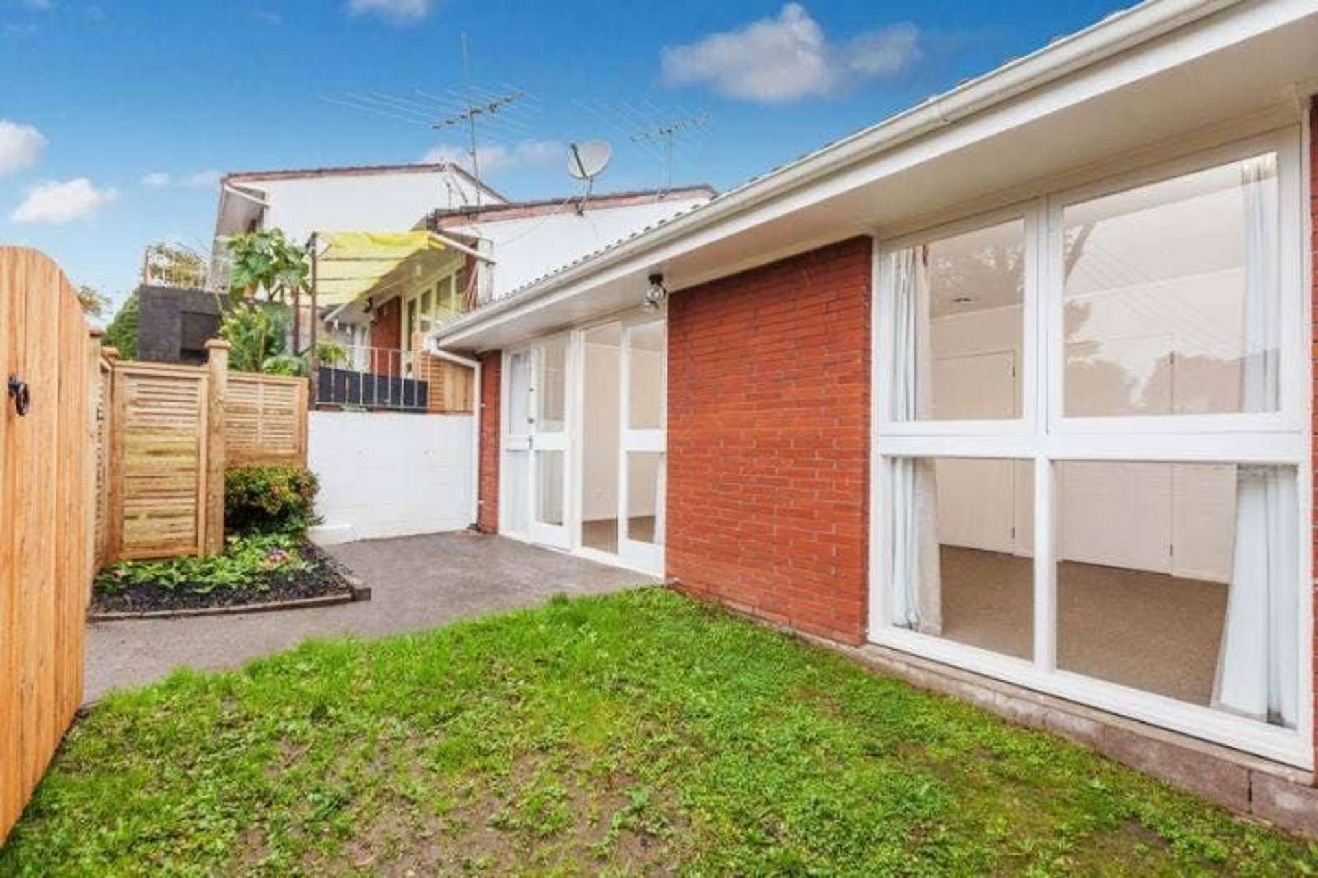 4/14 Ballarat Street Ellerslie_0