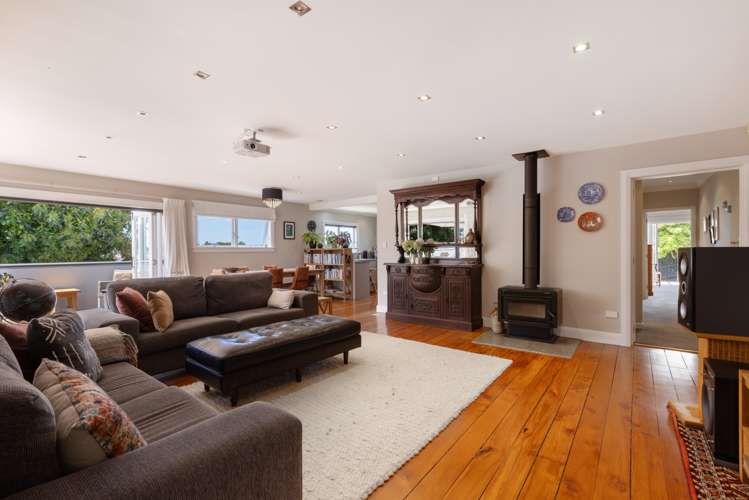 57 Seaview Road Otumoetai_14