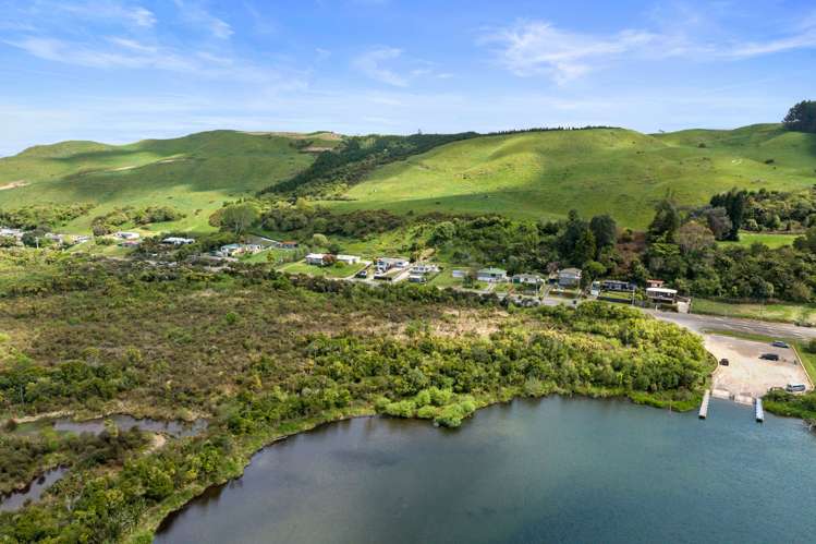 527 State Highway 33 Lake Rotoiti_28