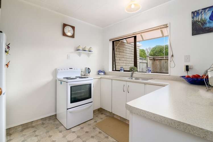 2/50 James Street Glenholme_2