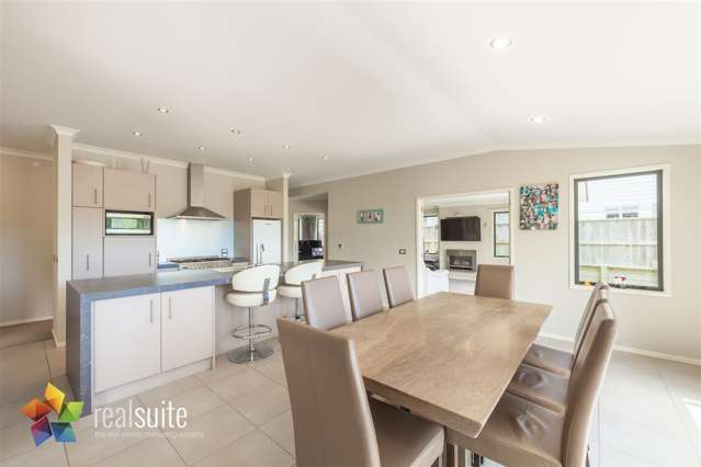 15 Sedgley Grove Churton Park_1