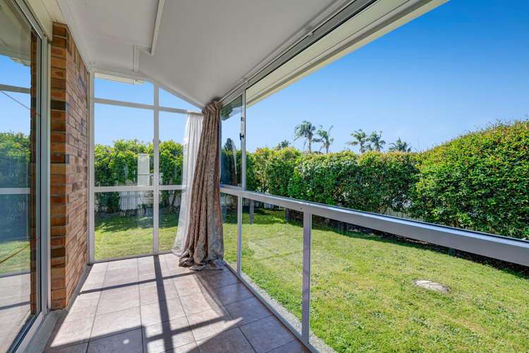 1A The Circle Manly_8