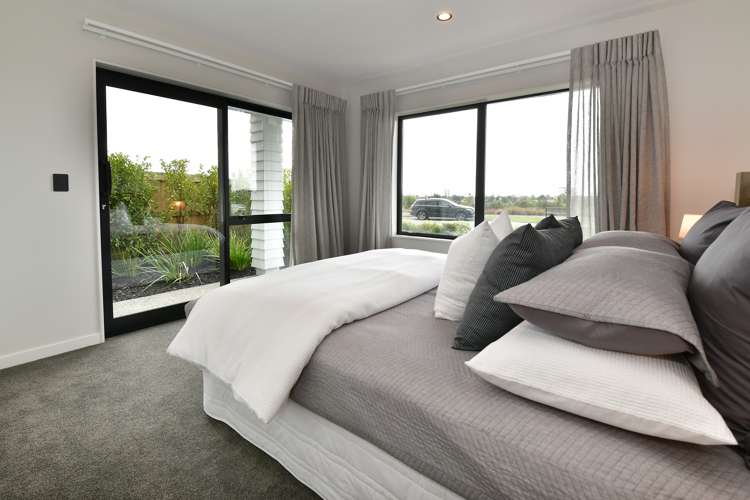 110 Arran Point Parade Orewa_15