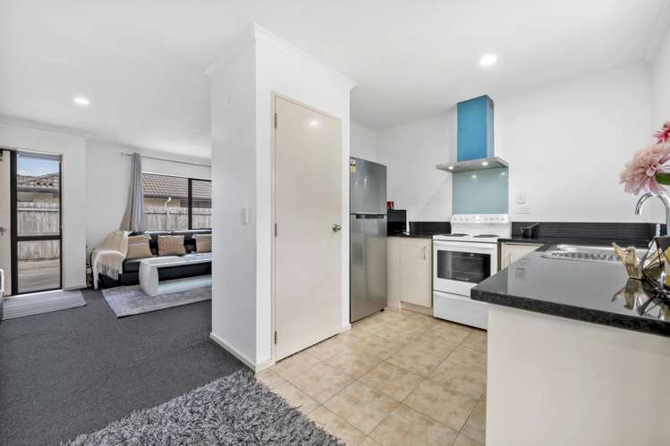 518 & A Chapel Road East Tamaki_4