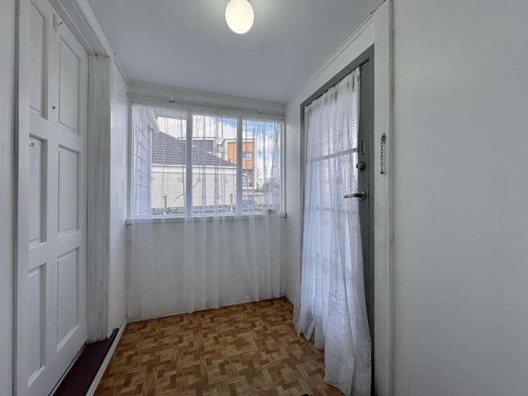 3157 Great North Road New Lynn_3
