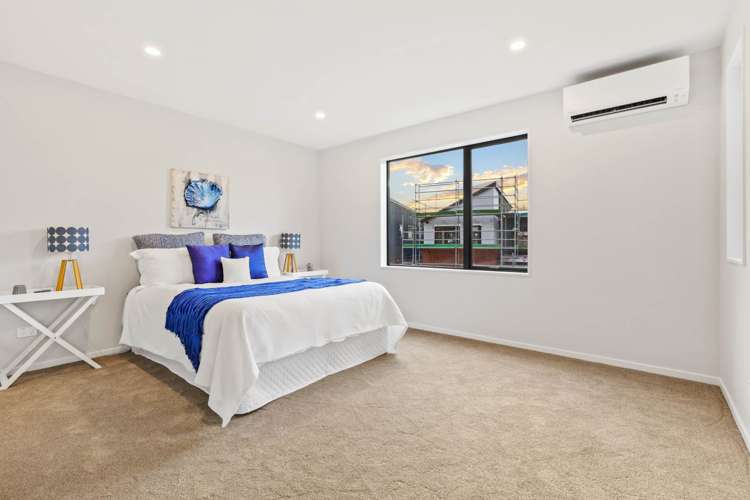 2 Whakatere Lane Hobsonville_8
