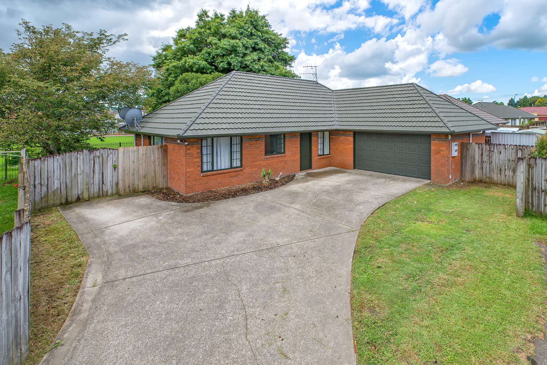 4 Old Park Place Takanini_0