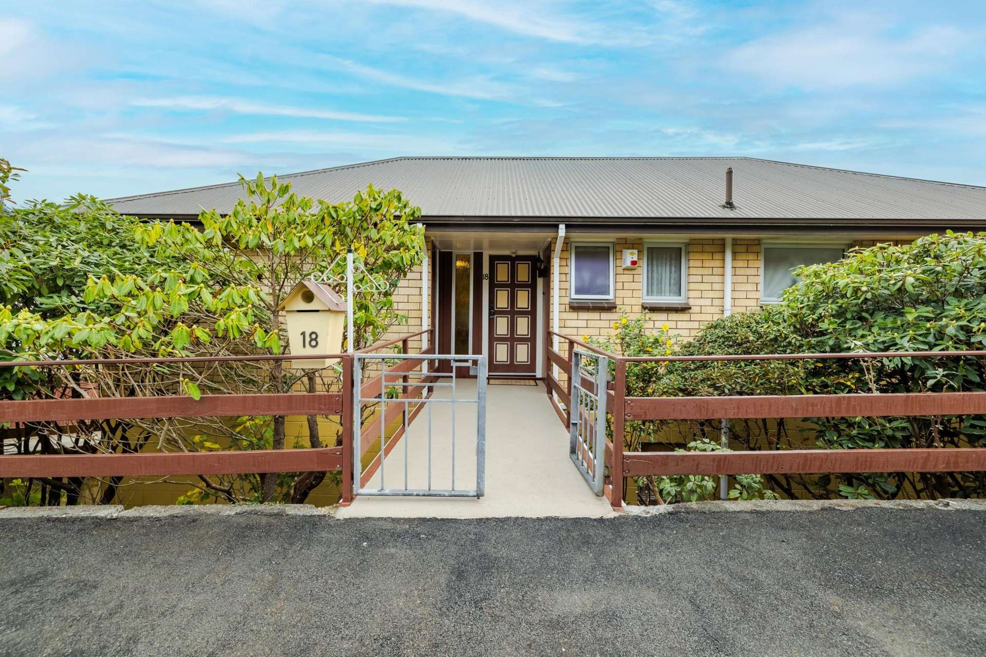 18 Bouverie Street North East Valley_0