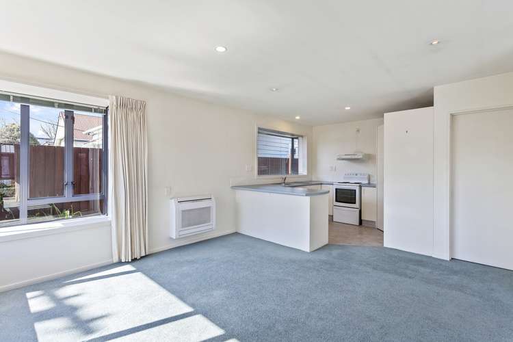 2/18 Southey Street Sydenham_4