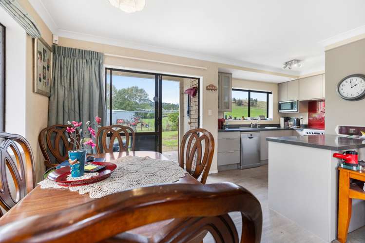 32 Davis Road Inglewood_14