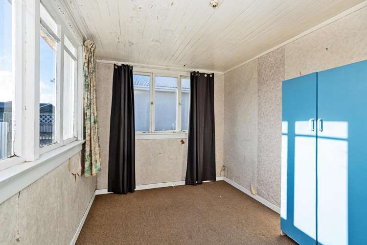 40 Lowe Street Avenal_9