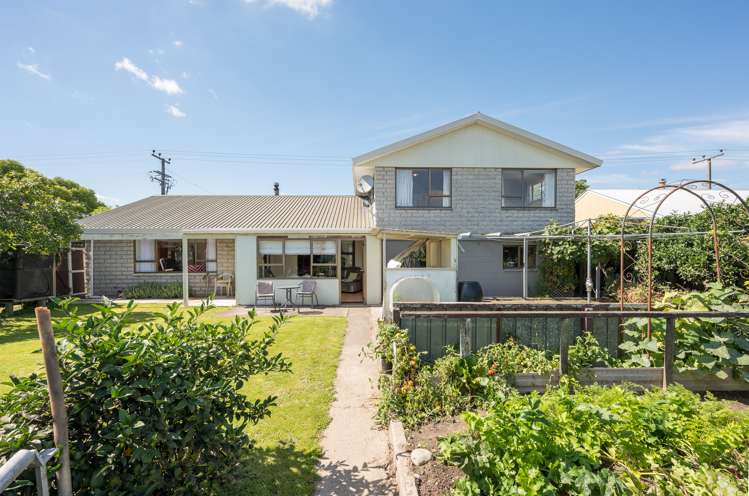 4 Bryant Road Brightwater_17