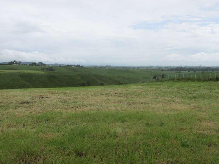 35 Grove Access Road Karamu_16