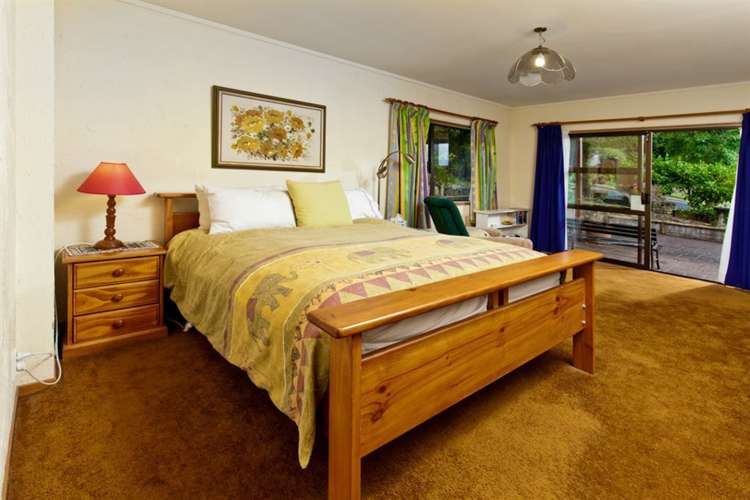 21 Puketitiro Street Glen Eden_15