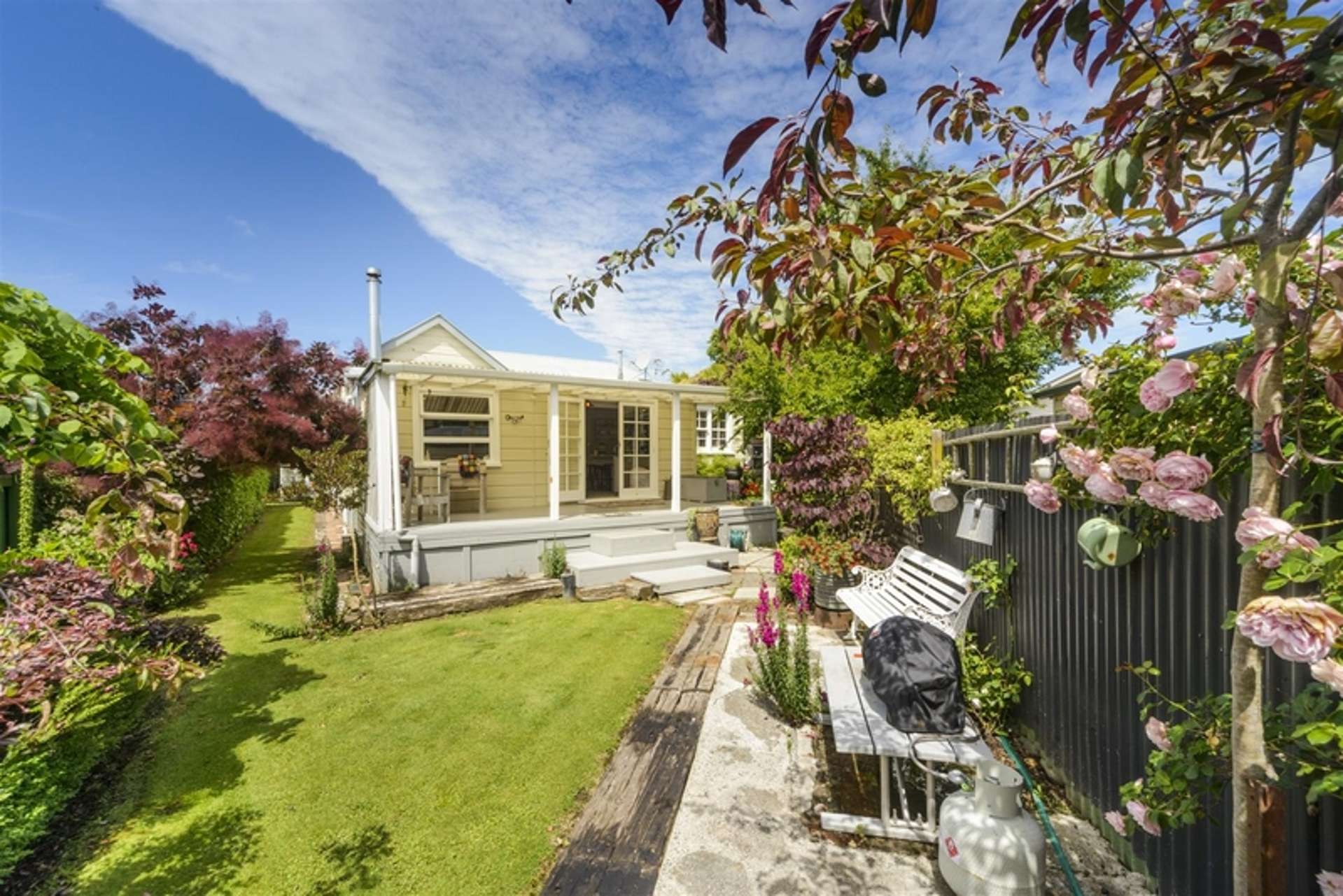 89 Bridge Street Bulls_0