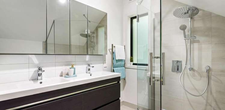 7/29A St Stephens Ave 1761_10