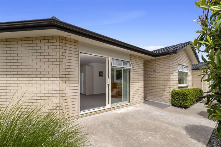 9 Annalise Place Orewa_11