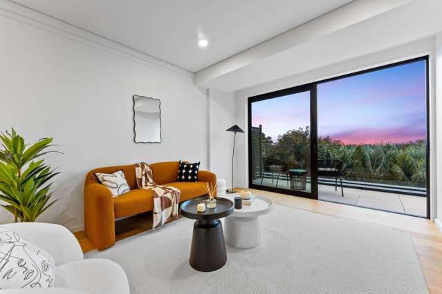 Luxury North Facing Residence at Risland Meado...