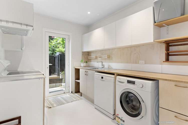 49a Tannadyce Street Strathmore Park_13