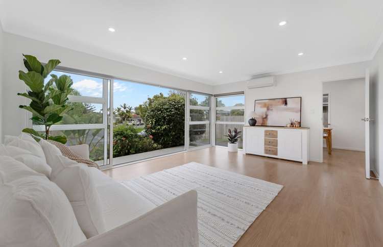 24 Walworth Avenue Pakuranga Heights_1