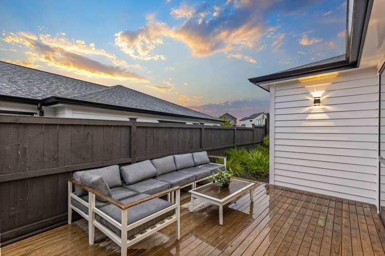 39 Matahae Crescent Milldale_13
