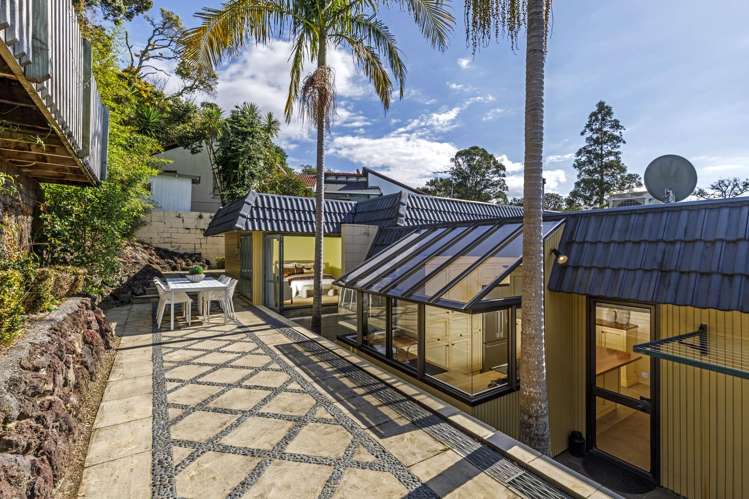 4 Saddleback Rise Murrays Bay_7