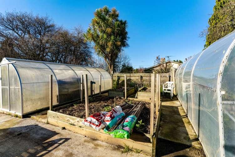 319 Union Street Milton_15