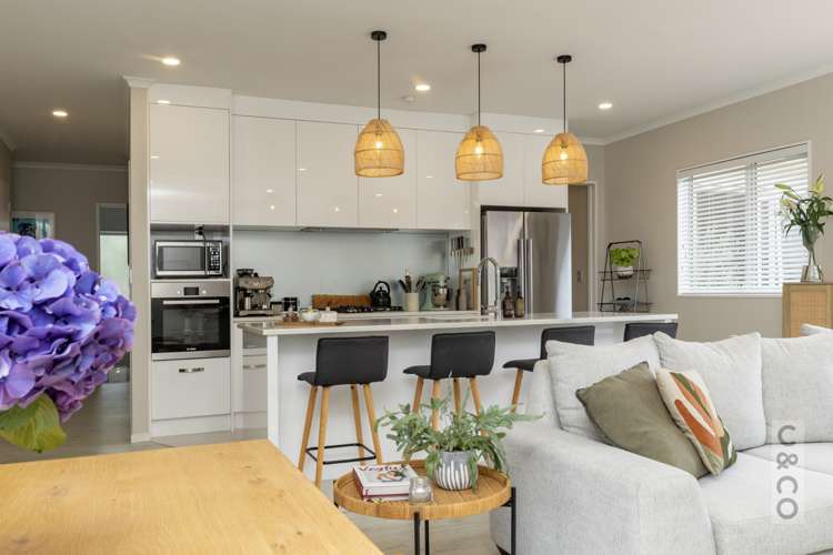 14 Dinning Road Riverhead_6